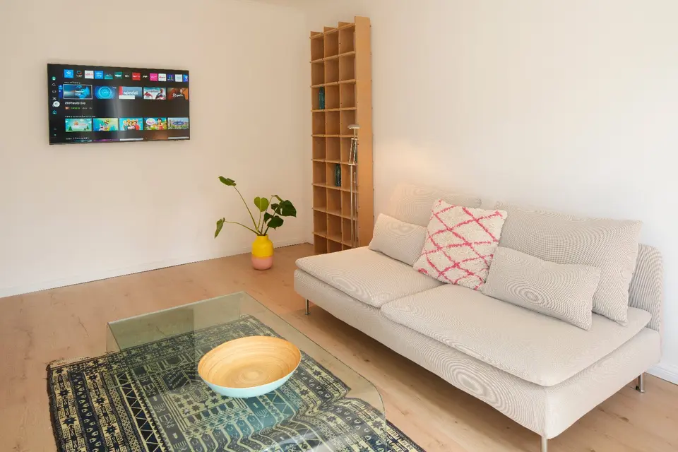 Shared room with 90 m² in Norderstedt – Photo 2