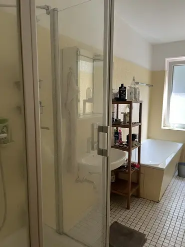 1 room apartment with 18 m² in Oldenburg – Photo 4