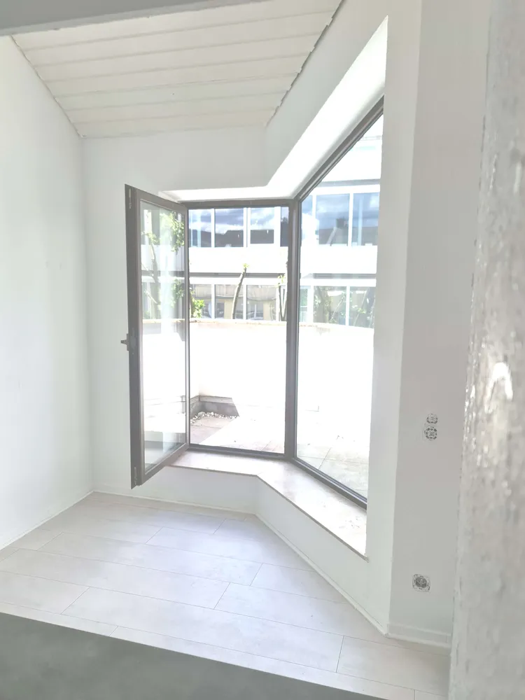 2 Zimmer Wohnung mit 95 m² in Düsseldorf – Bild 4