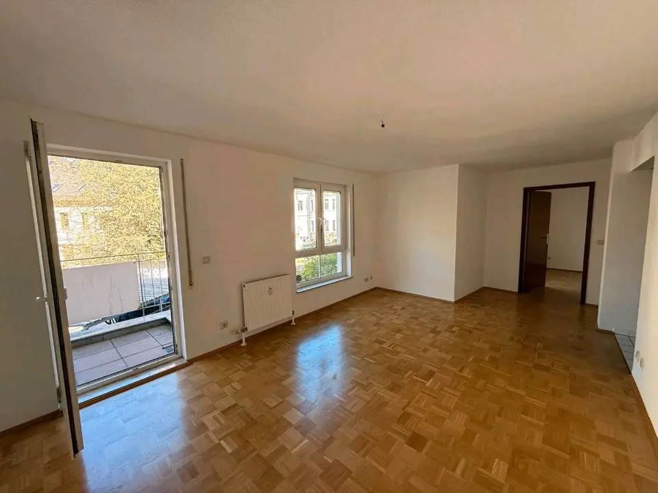 2 Zimmer Wohnung mit 53 m² in Crimmitschau – Bild 2