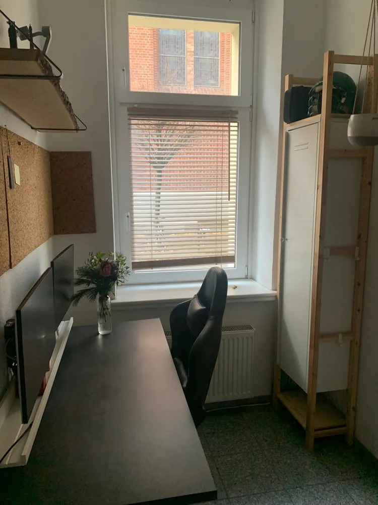 1 Zimmer Wohnung mit 30 m² in Köln – Bild 4