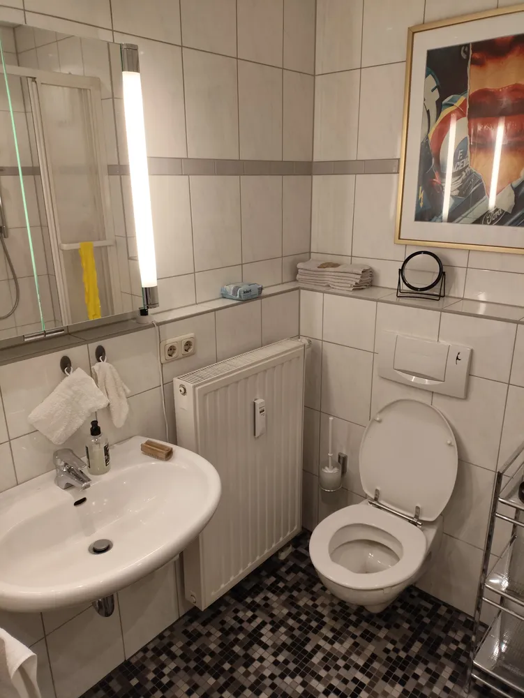 4 room apartment with 87 m² in Duisburg – Photo 7