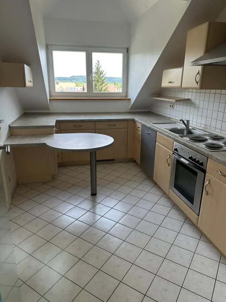 4 Zimmer Wohnung mit 130 m² in Rottweil – Bild 2