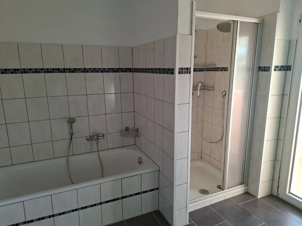 4 Zimmer Wohnung mit 106 m² in Wuppertal – Bild 5