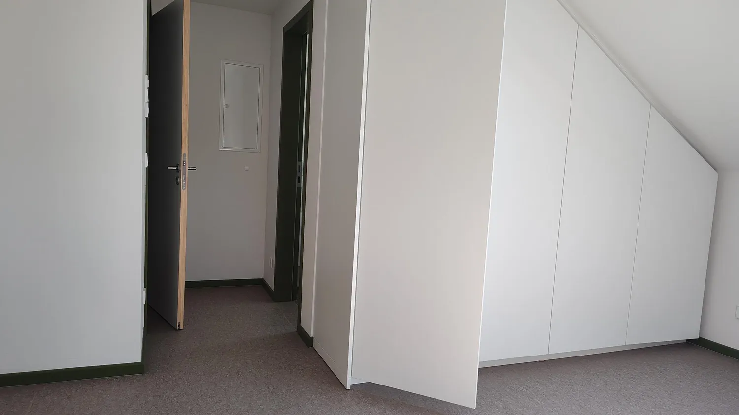 4 Zimmer Wohnung mit 95 m² in Berlin – Bild 2