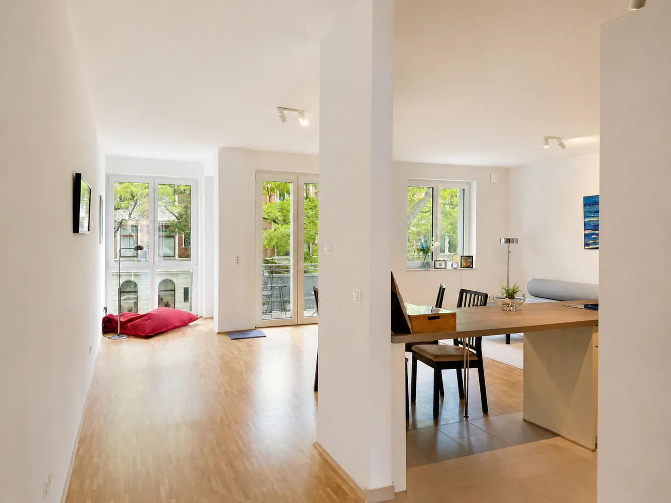2 Zimmer Wohnung mit 94 m² in Hannover – Bild 2