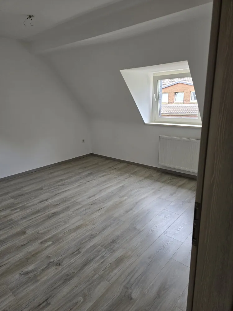 4 Zimmer Wohnung mit 75 m² in Moers – Bild 2