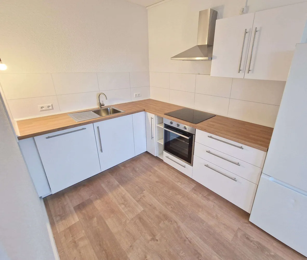 5 Zimmer Wohnung mit 81 m² in Halle (Saale) – Bild 2