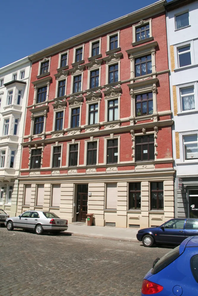 4 Zimmer Wohnung mit 103 m² in Magdeburg – Bild 1