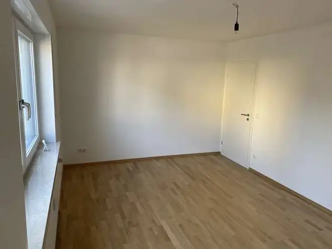 4 Zimmer Wohnung mit 130 m² in München – Bild 8