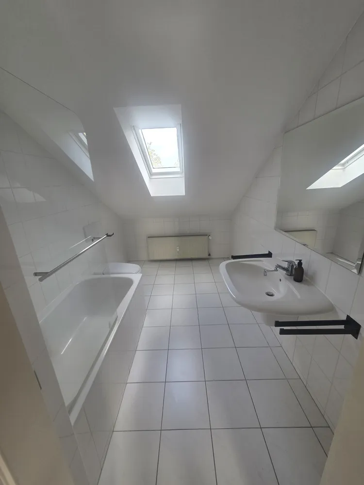 3 room apartment with 88 m² in Düsseldorf – Photo 6