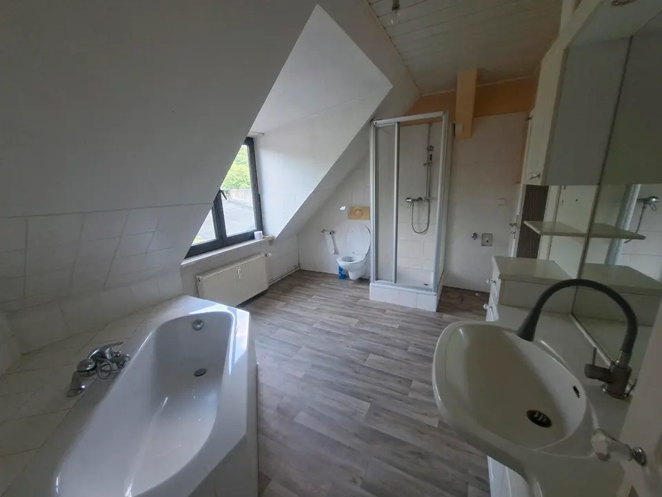 3 Zimmer Wohnung mit 75 m² in Köthen – Bild 9