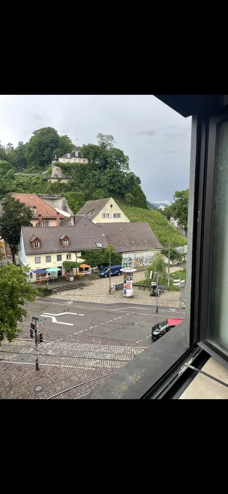 2 Zimmer Wohnung mit 43 m² in Freiburg im Breisgau – Bild 3