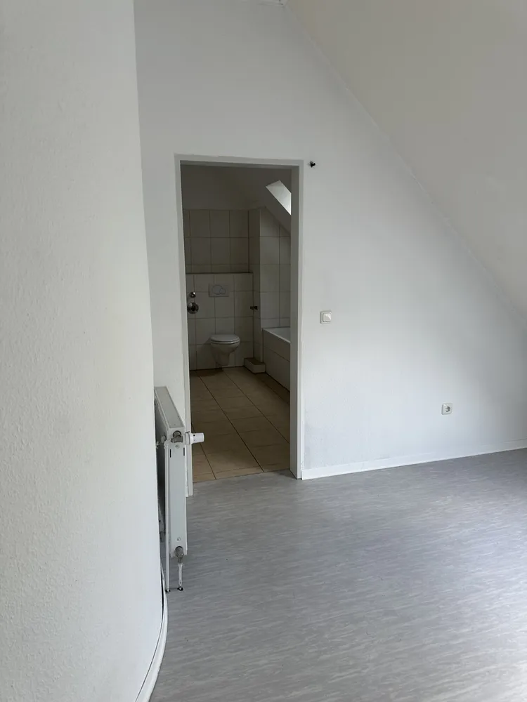 4 Zimmer Wohnung mit 82 m² in Oberhausen – Bild 12