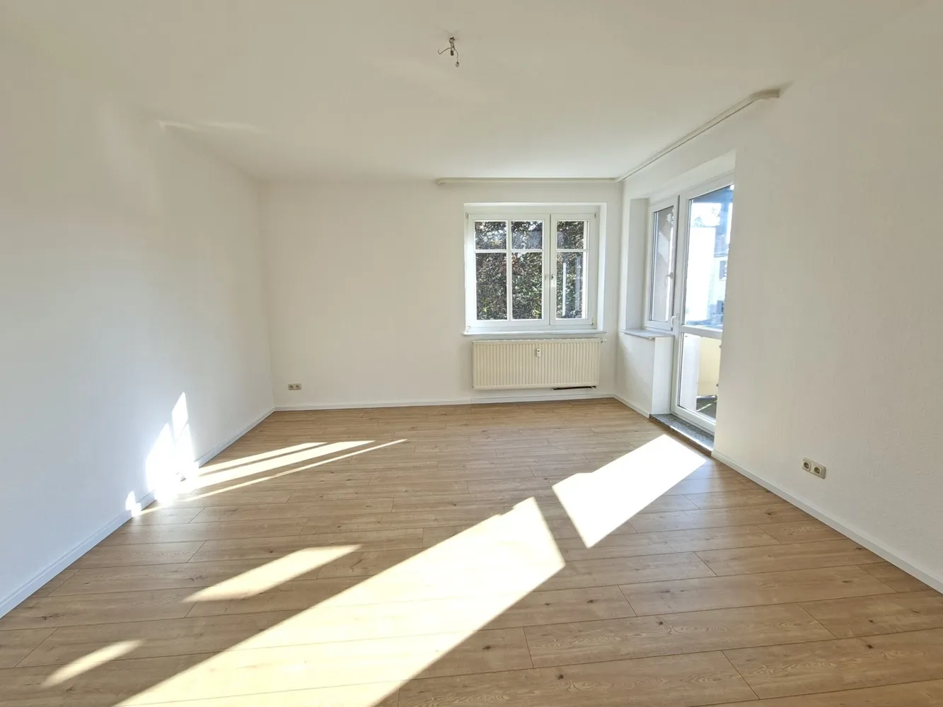 2 room apartment with 66 m² in Zeitz – Photo 2