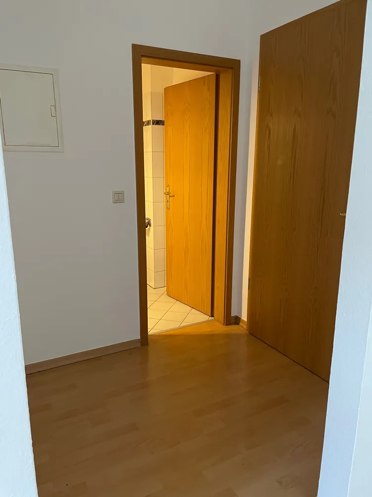 1 Zimmer Wohnung mit 29 m² in Halle (Saale) – Bild 2