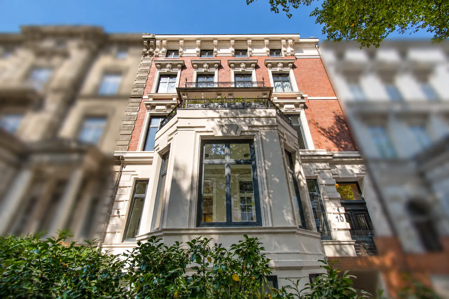 4 Zimmer Wohnung mit 225 m² in Hamburg – Bild 1