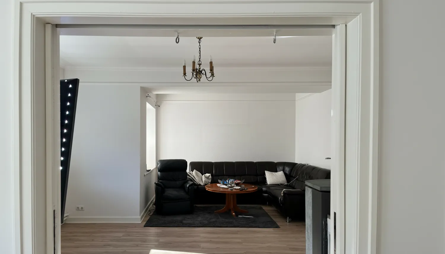 3 Zimmer Wohnung mit 92 m² in Kiel – Bild 2