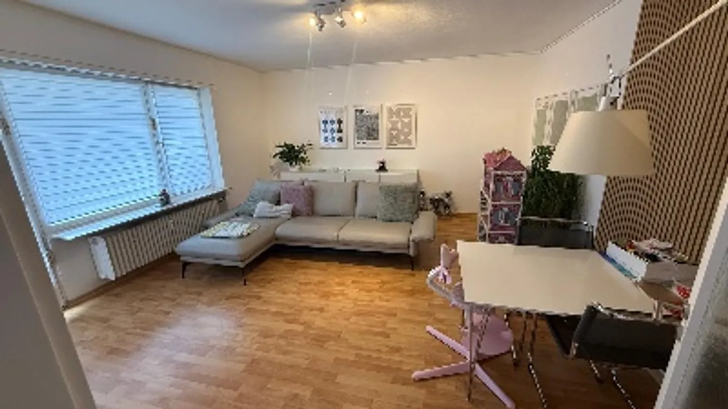 3 Zimmer Wohnung mit 78 m² in Frankfurt am Main – Bild 2
