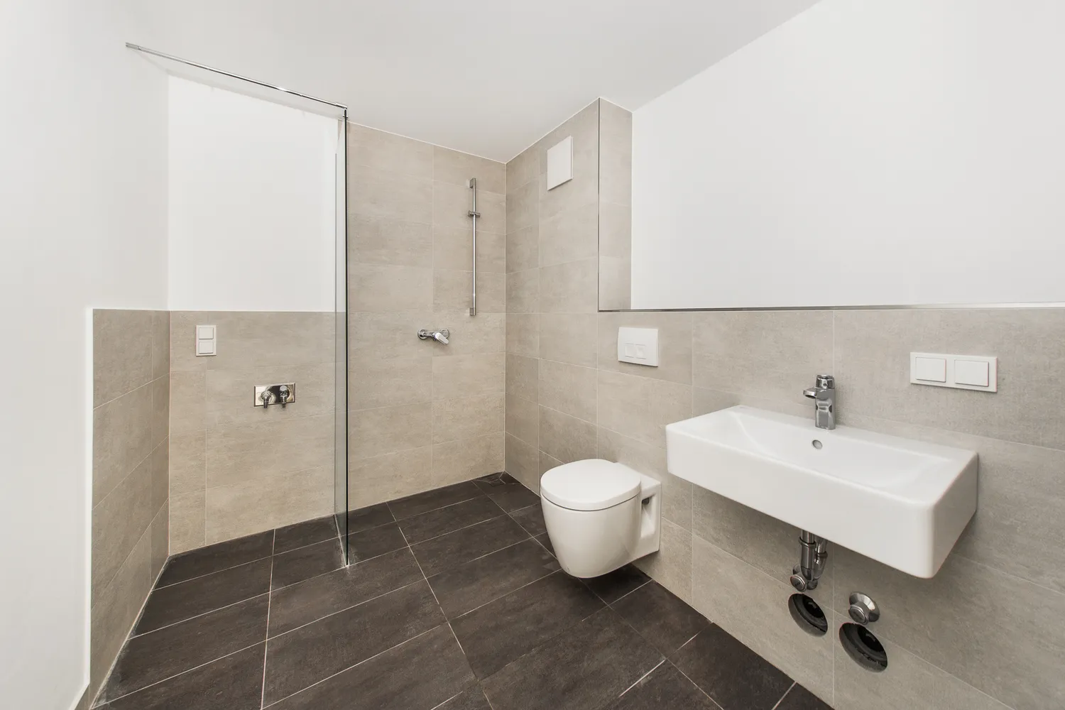 2 Zimmer Wohnung mit 74 m² in Berlin – Bild 4