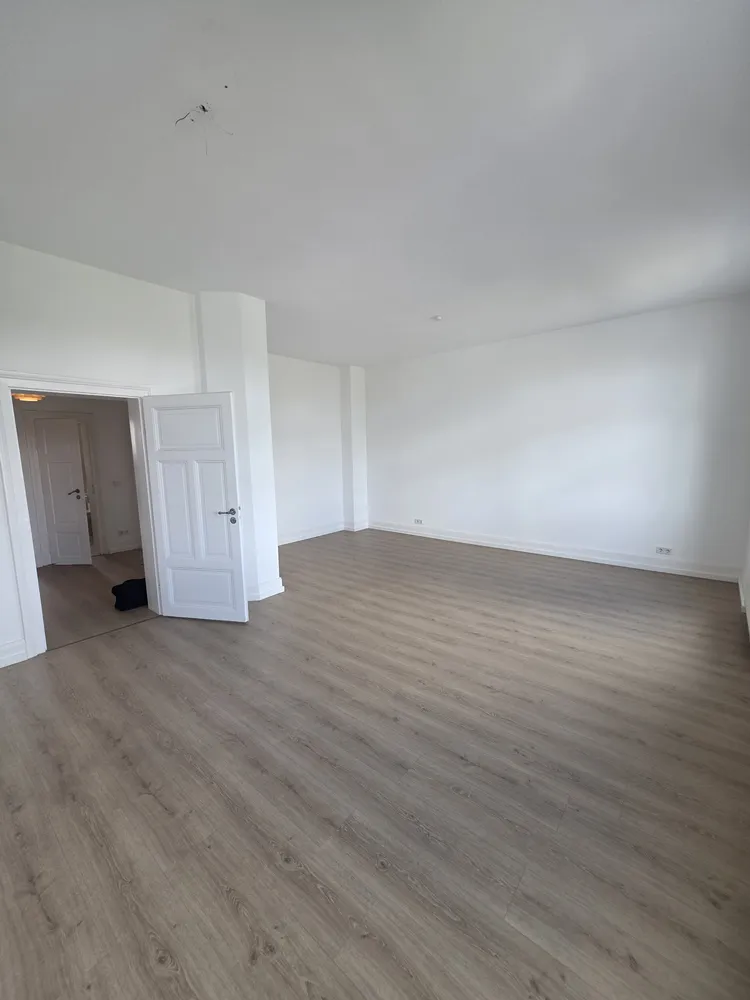 3 Zimmer Wohnung mit 95 m² in Frankfurt am Main – Bild 10