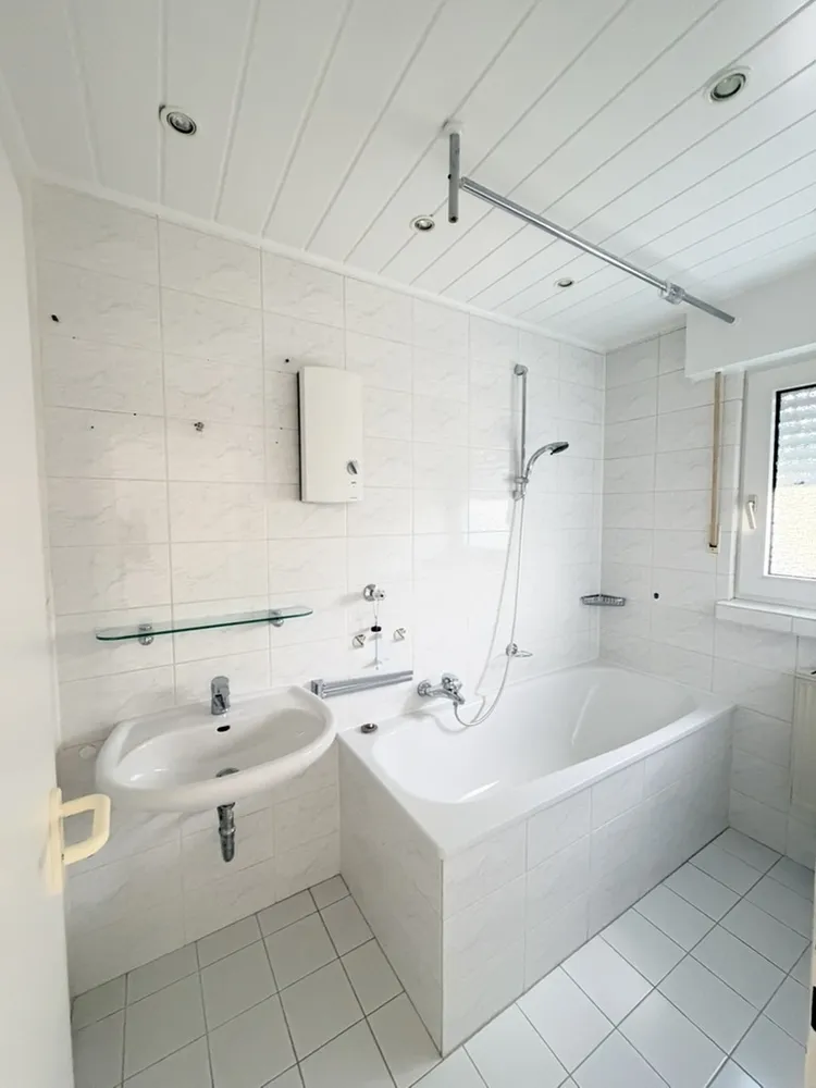 3 Zimmer Wohnung mit 80 m² in Bergisch Gladbach – Bild 6