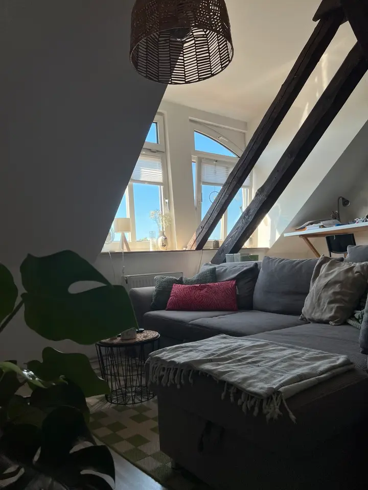 2 Zimmer Wohnung mit 65 m² in Erfurt – Bild 1