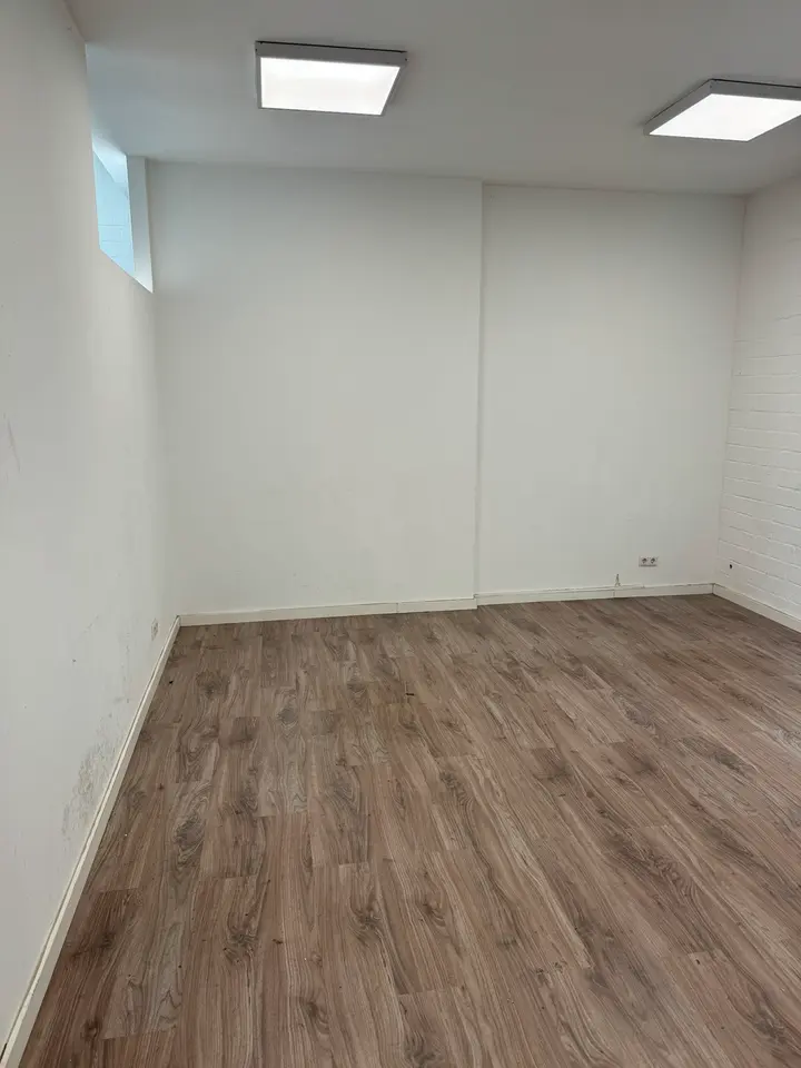2 Zimmer Wohnung mit 90 m² in Leverkusen – Bild 4