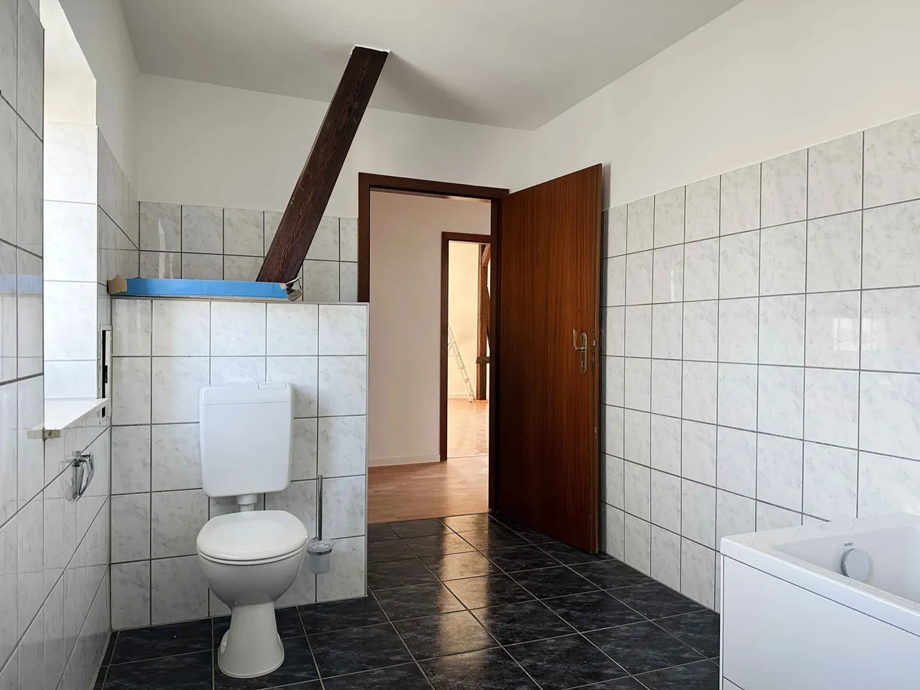 2 Zimmer Wohnung mit 96 m² in Halle (Saale) – Bild 5