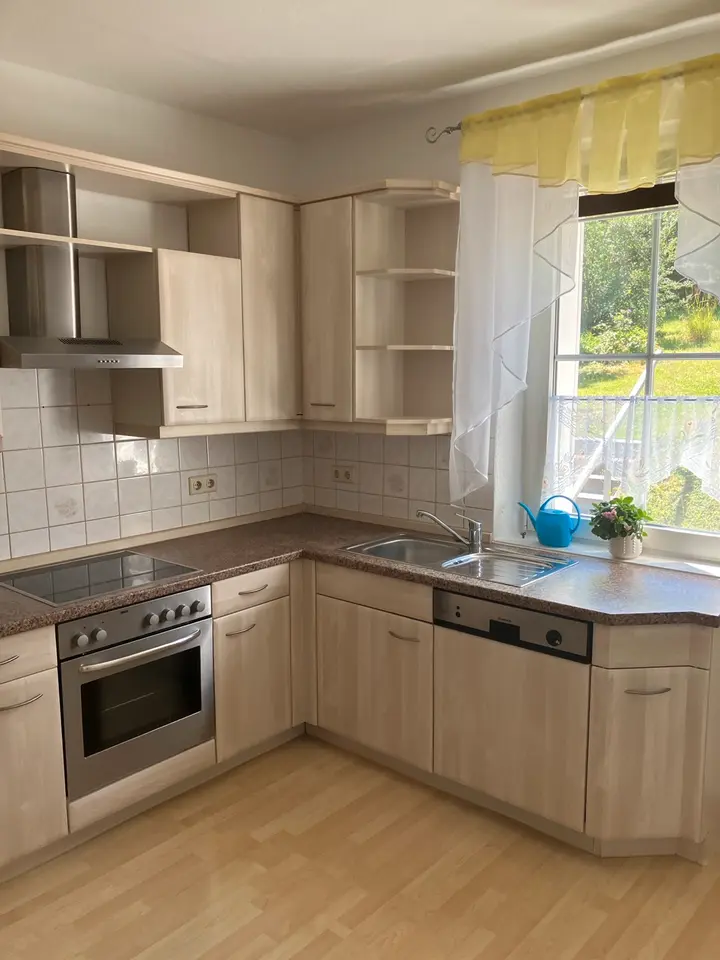 3 Zimmer Wohnung mit 65 m² in Sonneberg – Bild 2