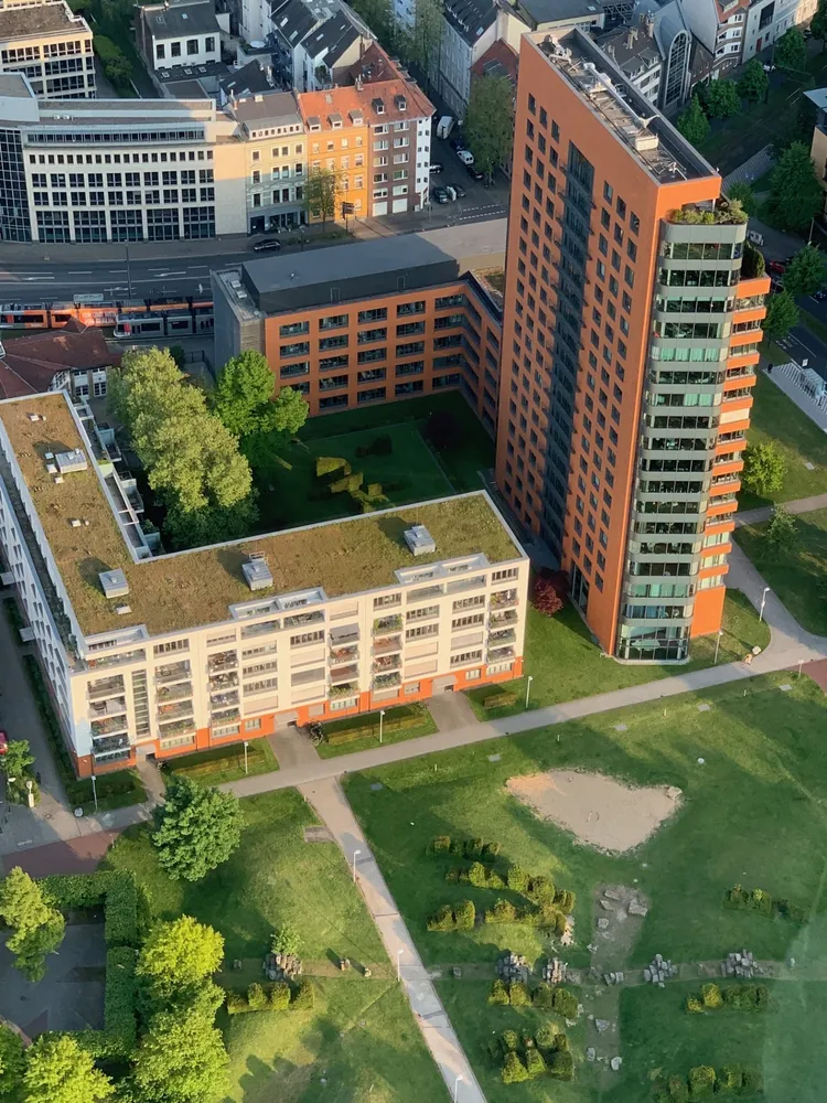 3 Zimmer Wohnung mit 103 m² in Düsseldorf – Bild 1