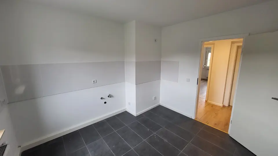 4 Zimmer Wohnung mit 76 m² in Bitterfeld-Wolfen – Bild 6