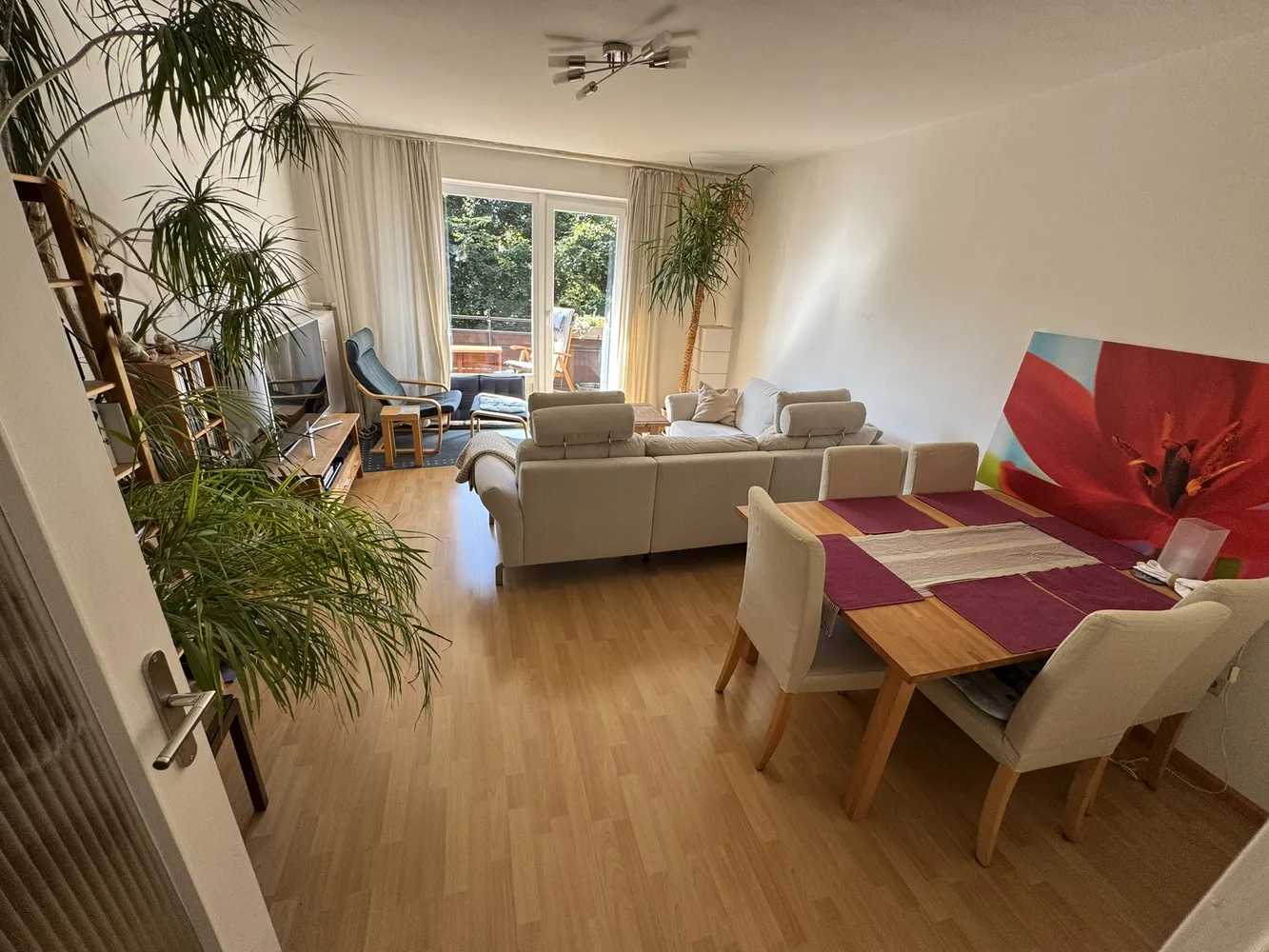 3 Zimmer Wohnung mit 75 m² in Hamburg – Bild 1