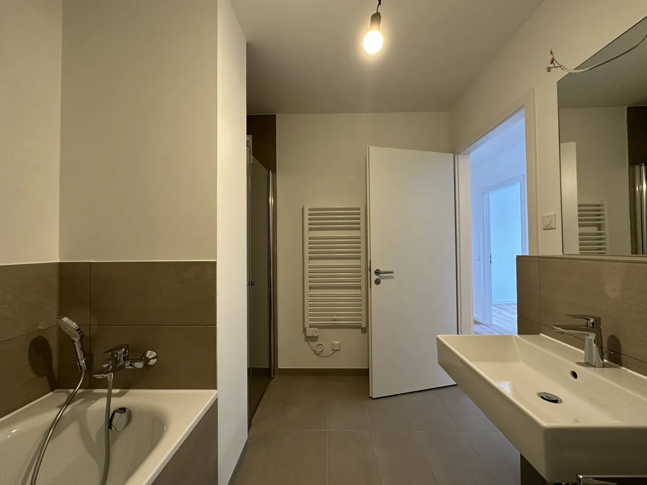3 Zimmer Wohnung mit 97 m² in Neu-Ulm – Bild 1