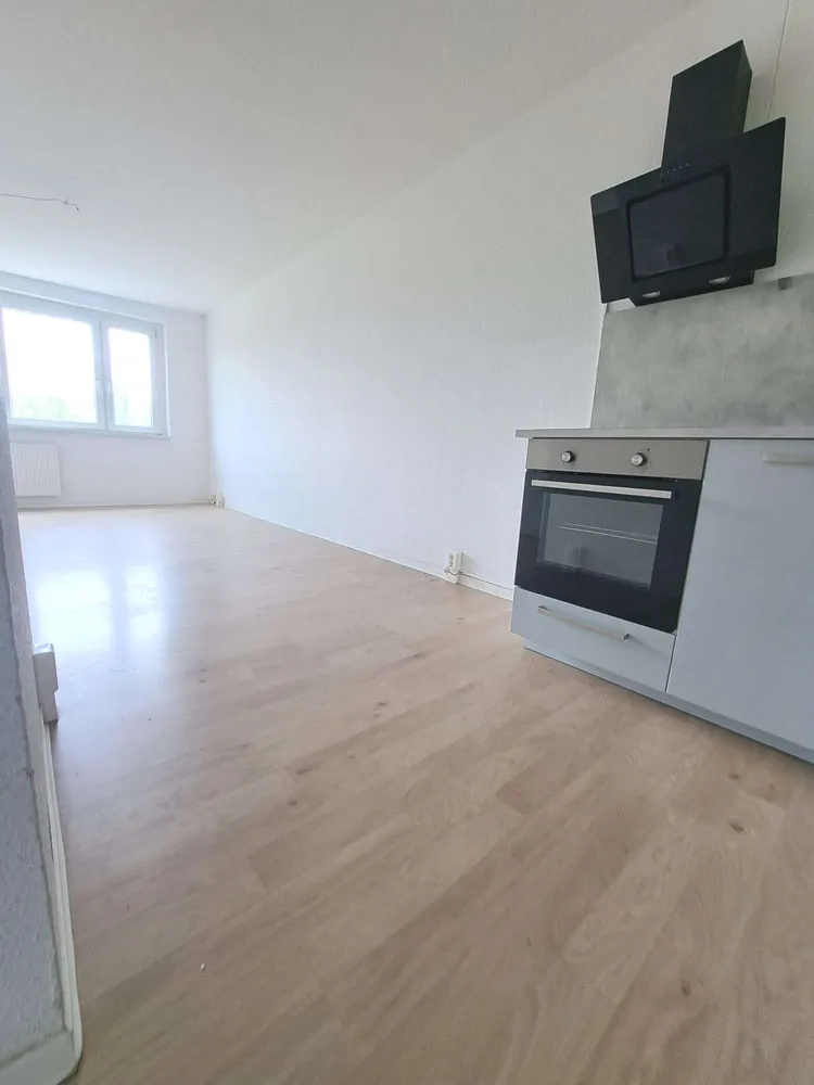 3 Zimmer Wohnung mit 73 m² in Halle (Saale) – Bild 4