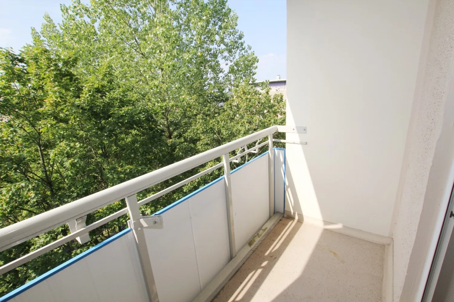 2 Zimmer Wohnung mit 59 m² in Suhl – Bild 5