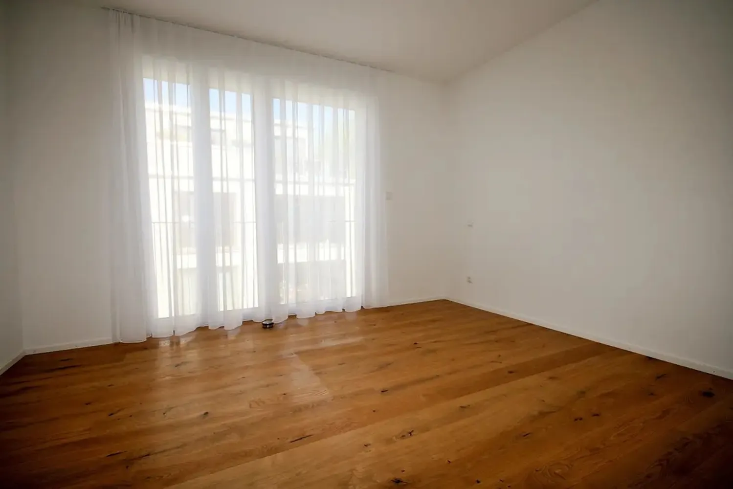 2 room apartment with 75 m² in Weil am Rhein – Photo 2