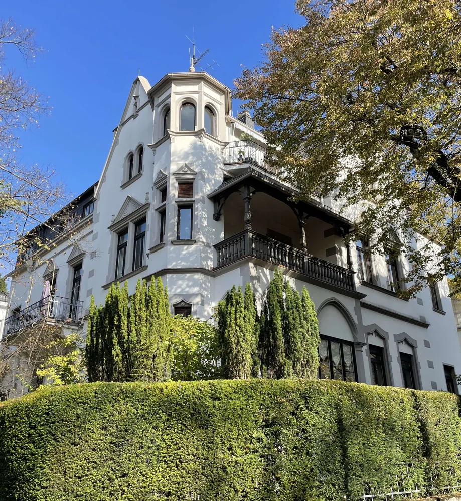 1 Zimmer Wohnung mit 30 m² in Wiesbaden – Bild 2