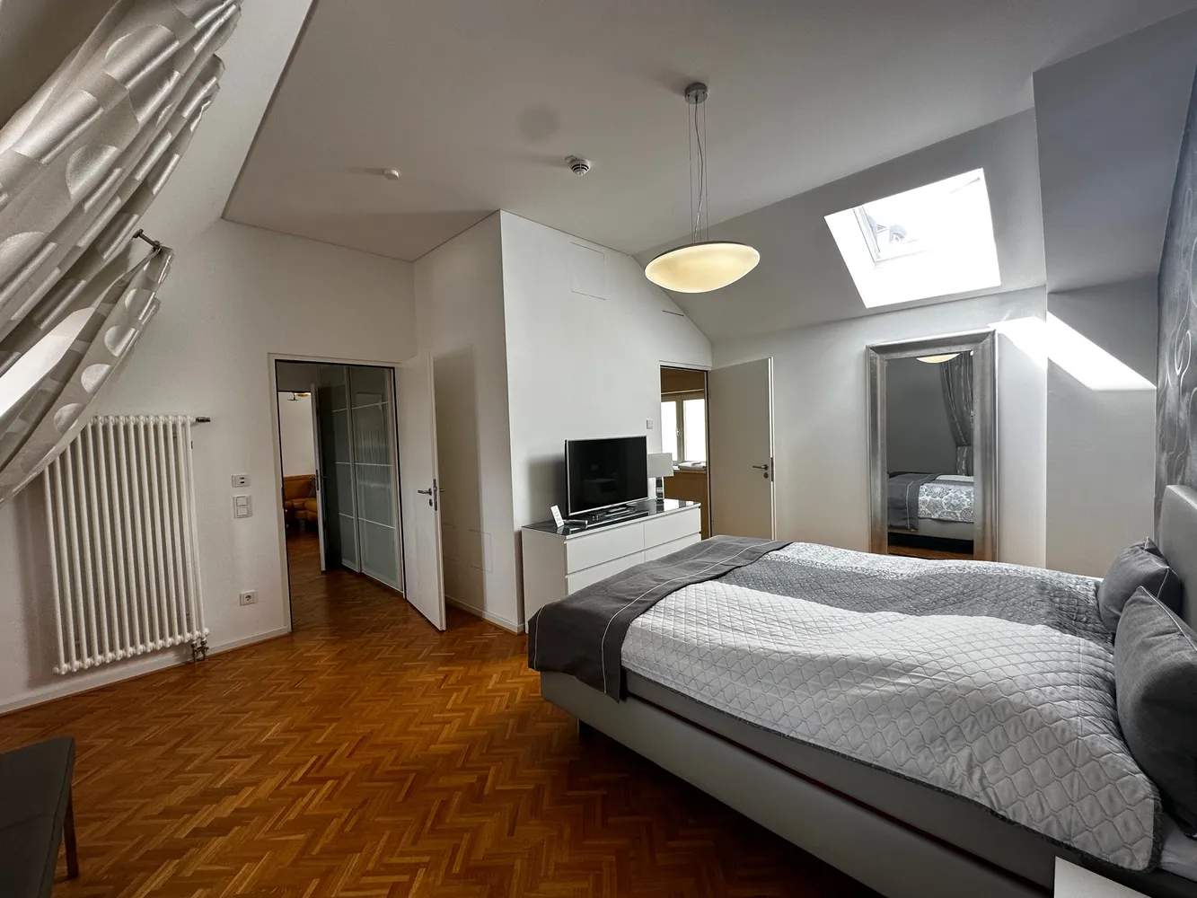 3 Zimmer Wohnung mit 83 m² in Dresden – Bild 2
