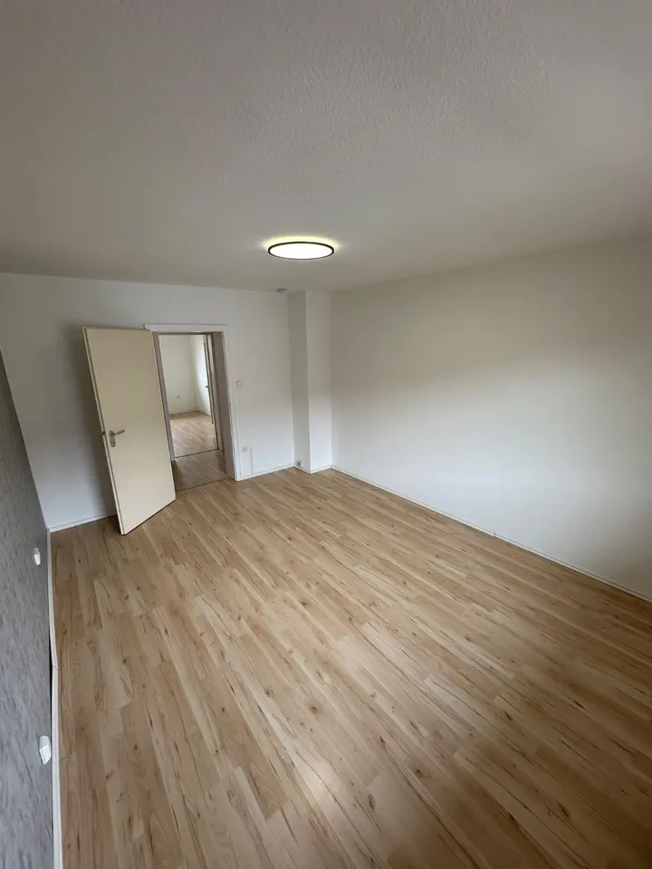 2 Zimmer Wohnung mit 60 m² in Mannheim – Bild 2