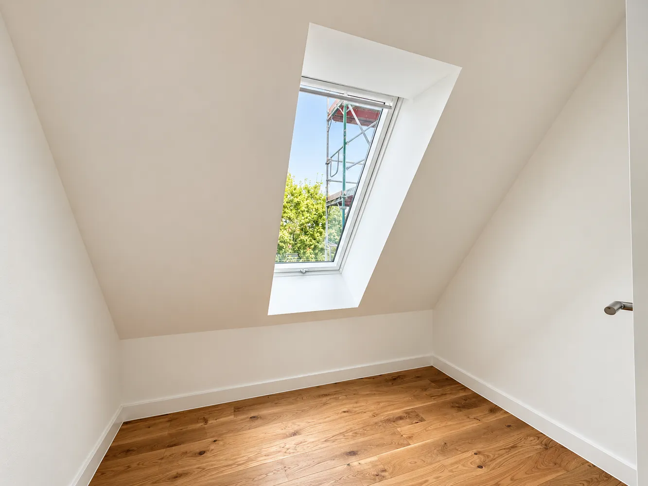 4 Zimmer Wohnung mit 160 m² in Berlin – Bild 8