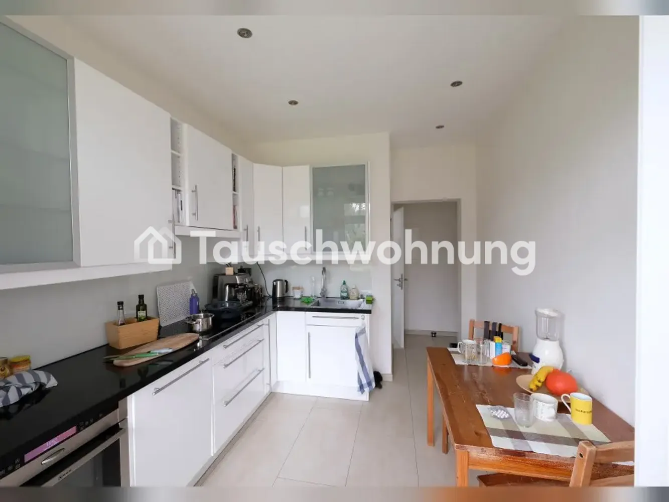 4 Zimmer Wohnung mit 120 m² in Köln – Bild 1