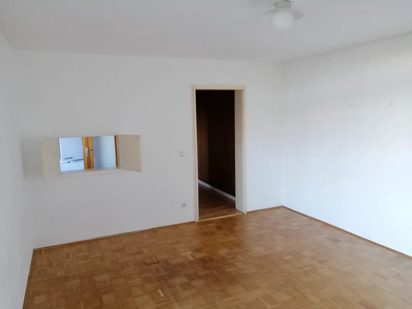 2 Zimmer Wohnung mit 42 m² in München – Bild 1