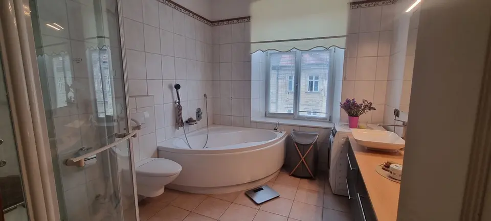 2 Zimmer Wohnung mit 100 m² in Bamberg – Bild 3