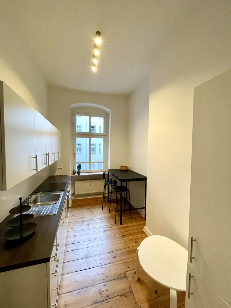 2 Zimmer Wohnung mit 75 m² in Berlin – Bild 8
