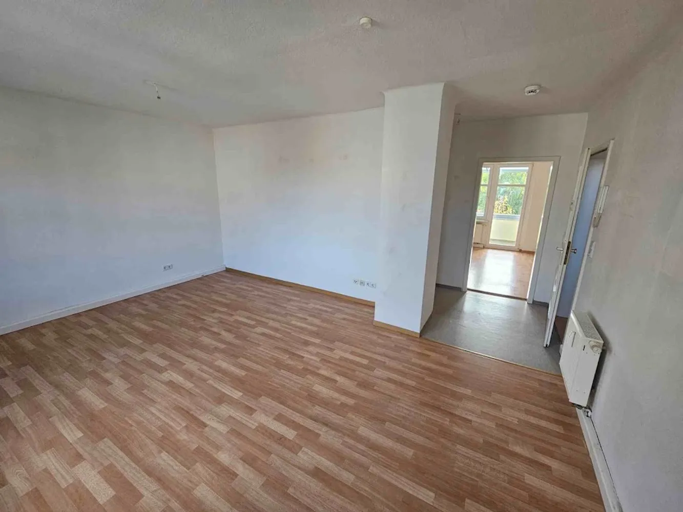 2 Zimmer Wohnung mit 54 m² in Altenburg – Bild 1