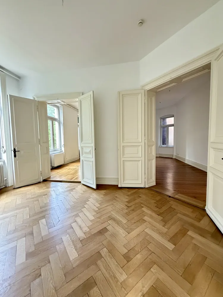 5 Zimmer Wohnung mit 147 m² in Wiesbaden – Bild 8