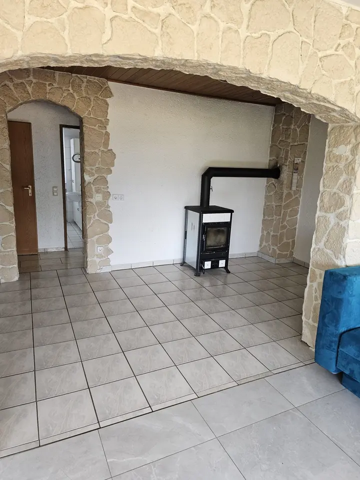 7 Zimmer Wohnung mit 170 m² in Michelstadt – Bild 4