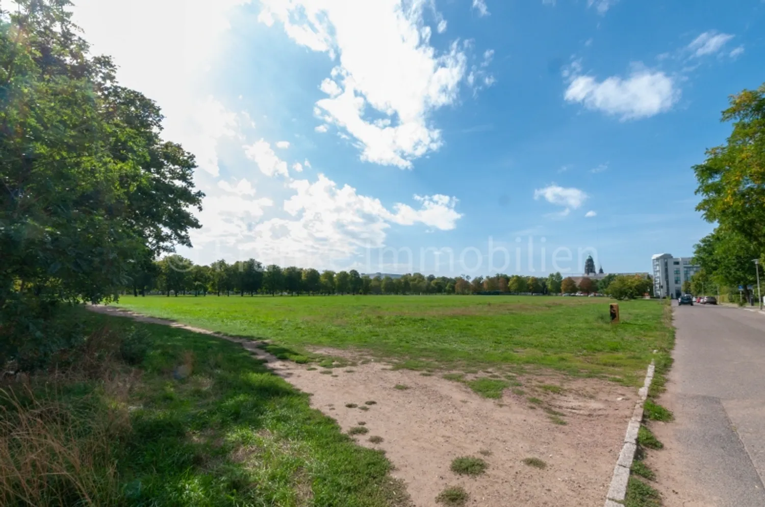 4 Zimmer Wohnung mit 115 m² in Dresden – Bild 7