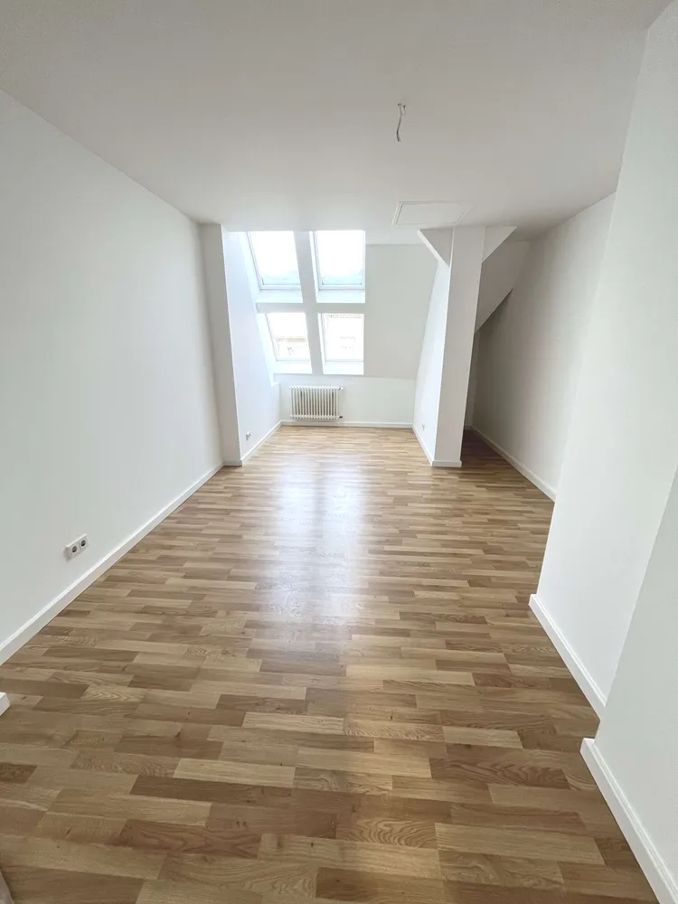 3 Zimmer Wohnung mit 127 m² in Berlin – Bild 4